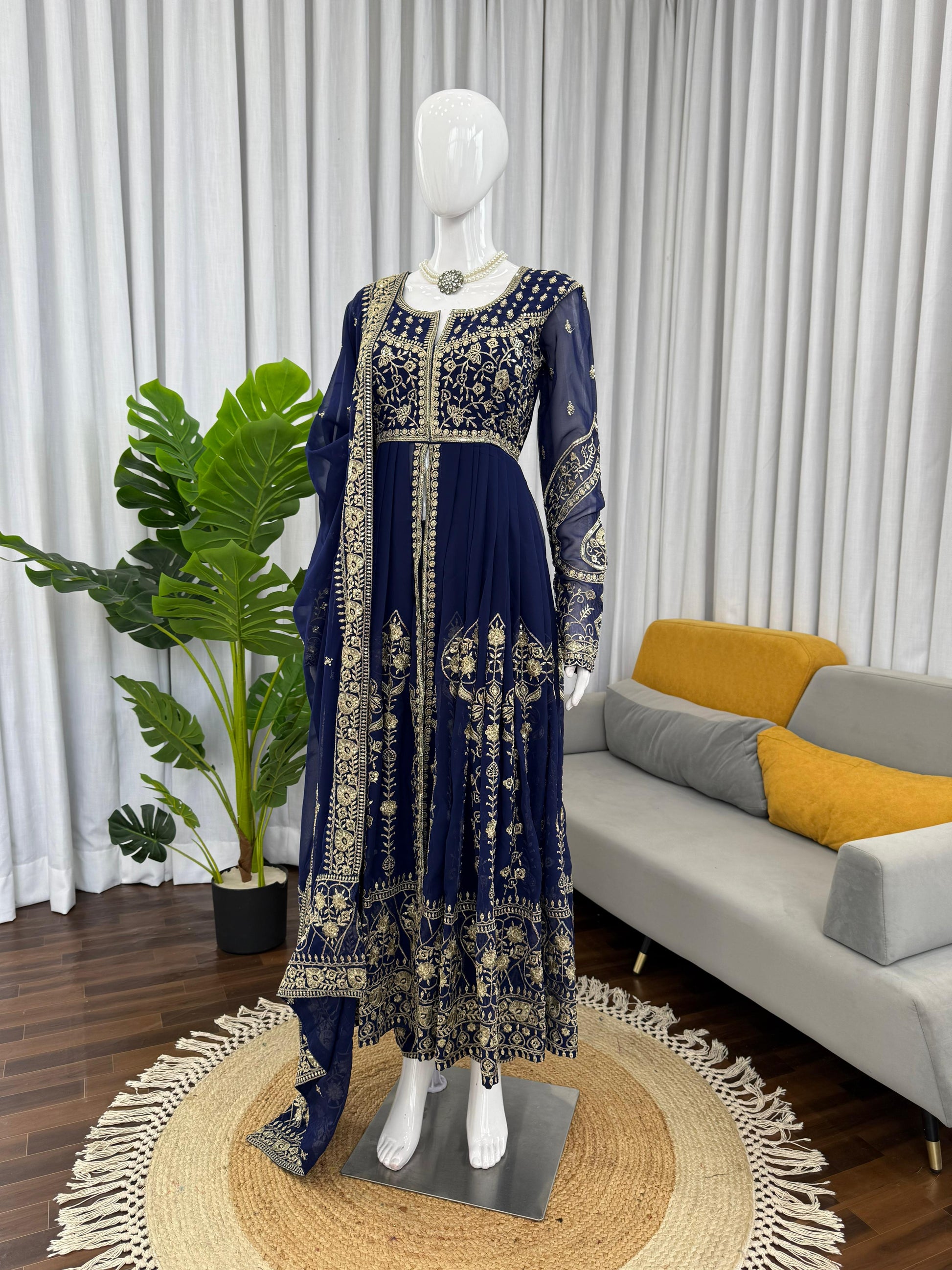 Designer Anarkali Set – Elegant Ethnic Wear ✨