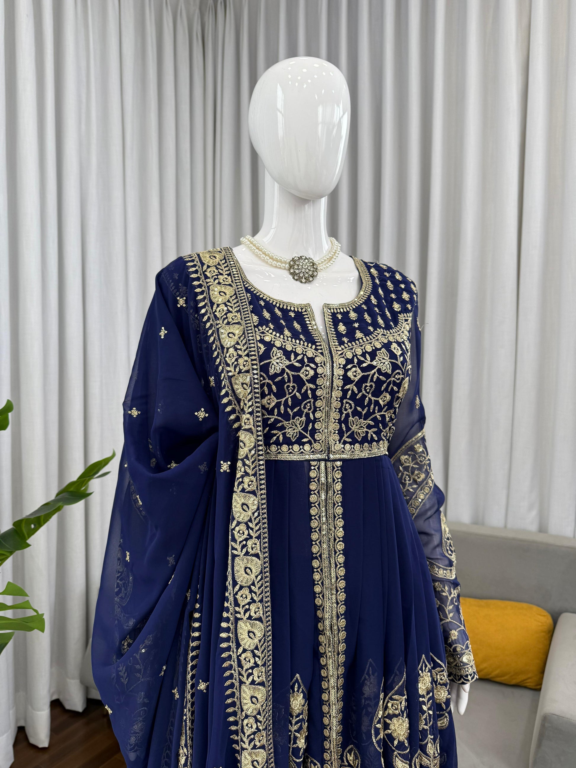 Designer Anarkali Set – Elegant Ethnic Wear ✨