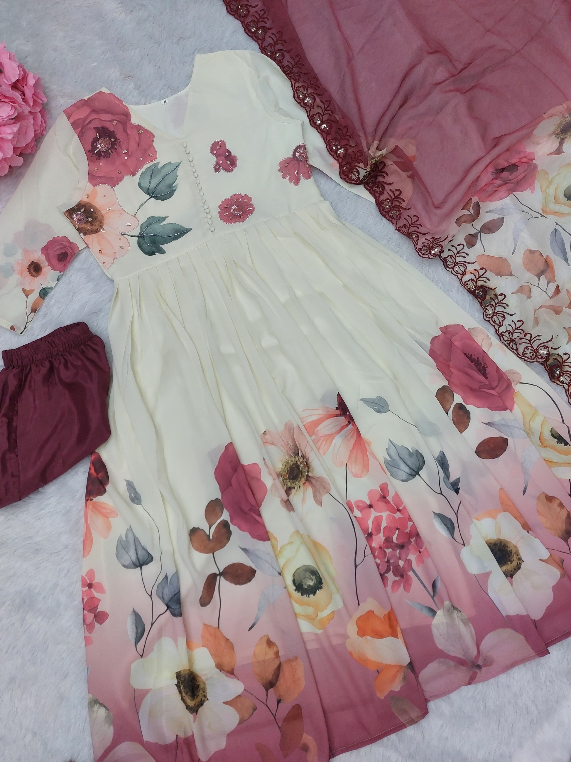 3 PIECE  SUIT SET FOR WOMEN