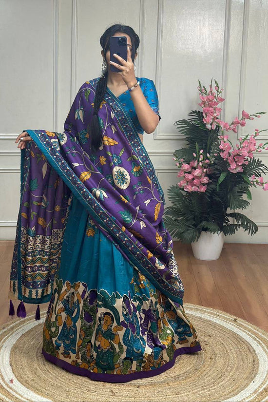 Bandhej And Ajarakh Print Lehenga