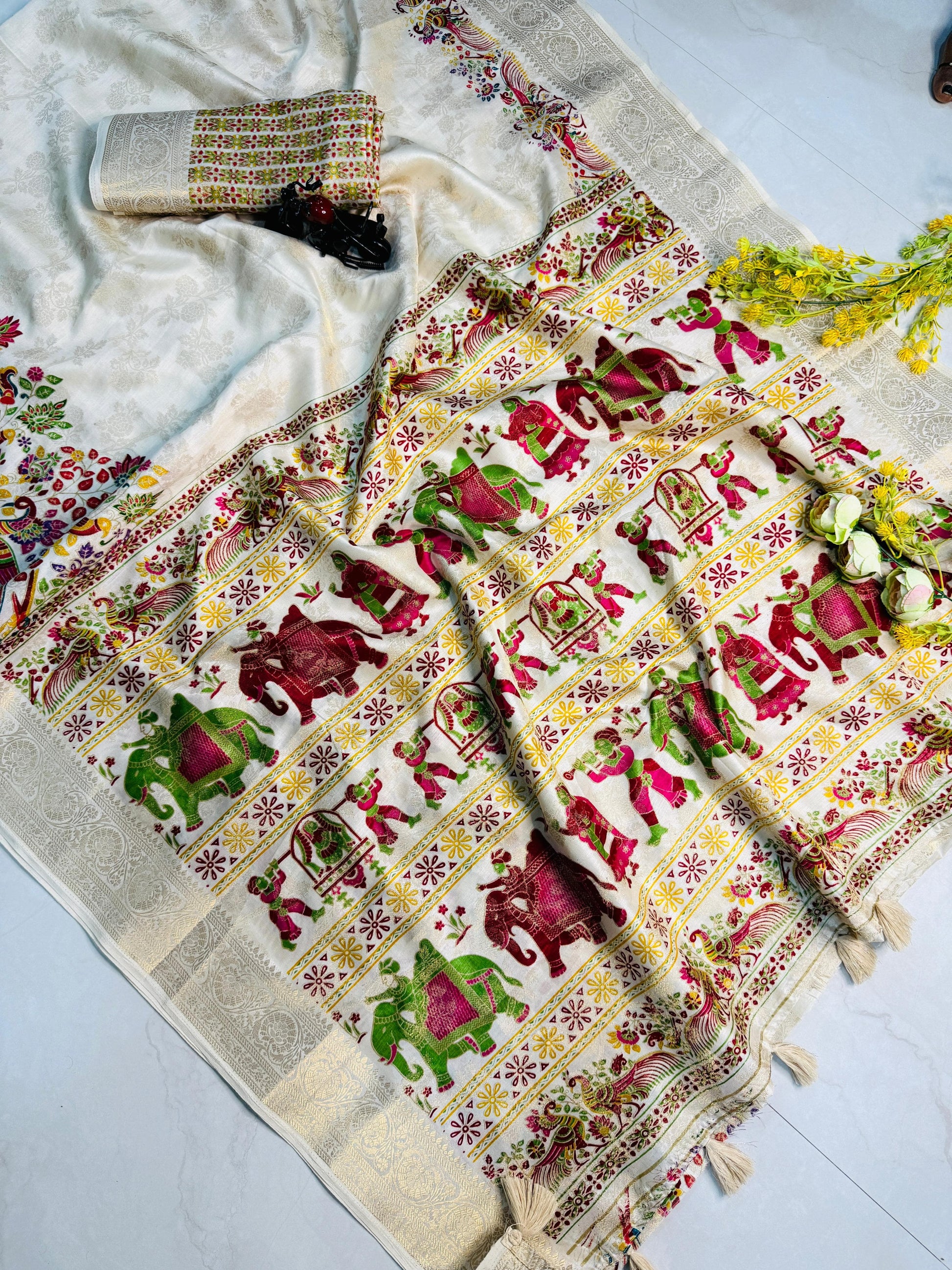 BOLLYWOOD  PREMIUM JARI VIEWING SAREE