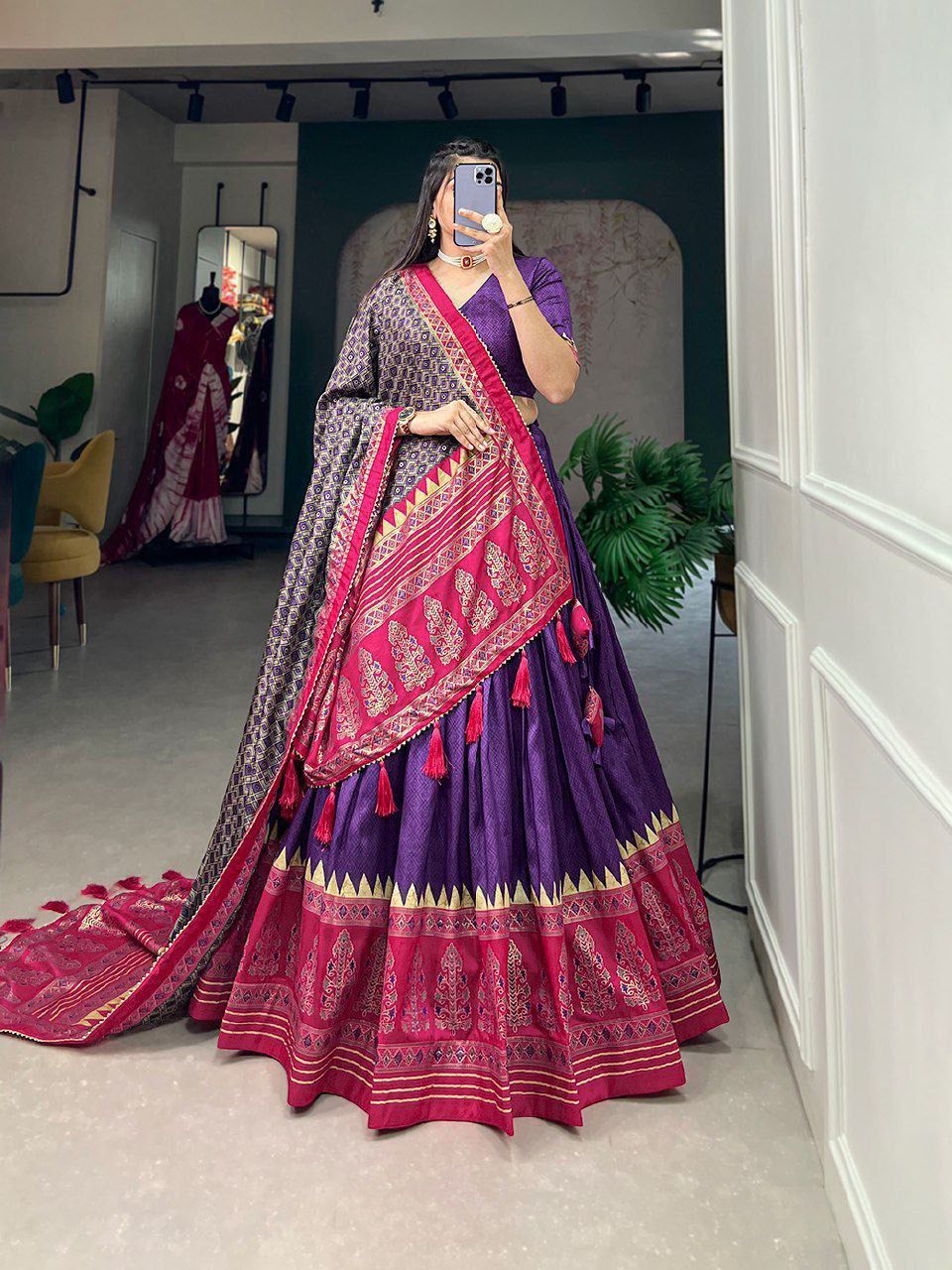 PARTY WEAR RICH LOOK LEHENGA