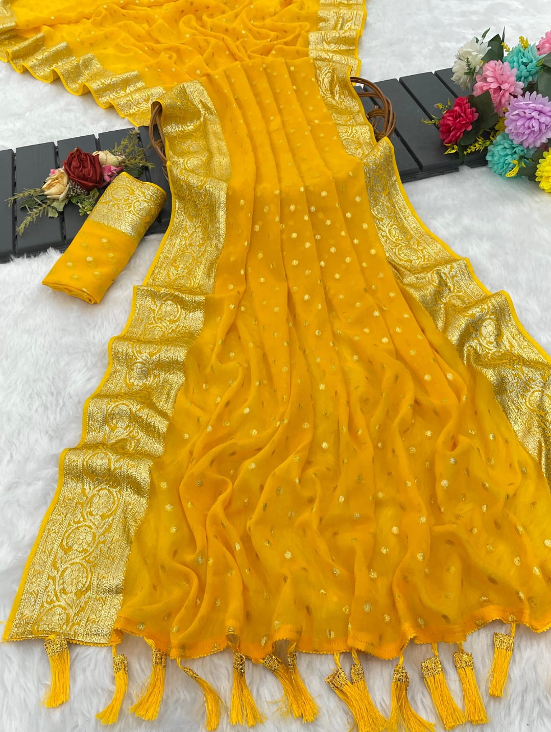 VISCOSE SAREE