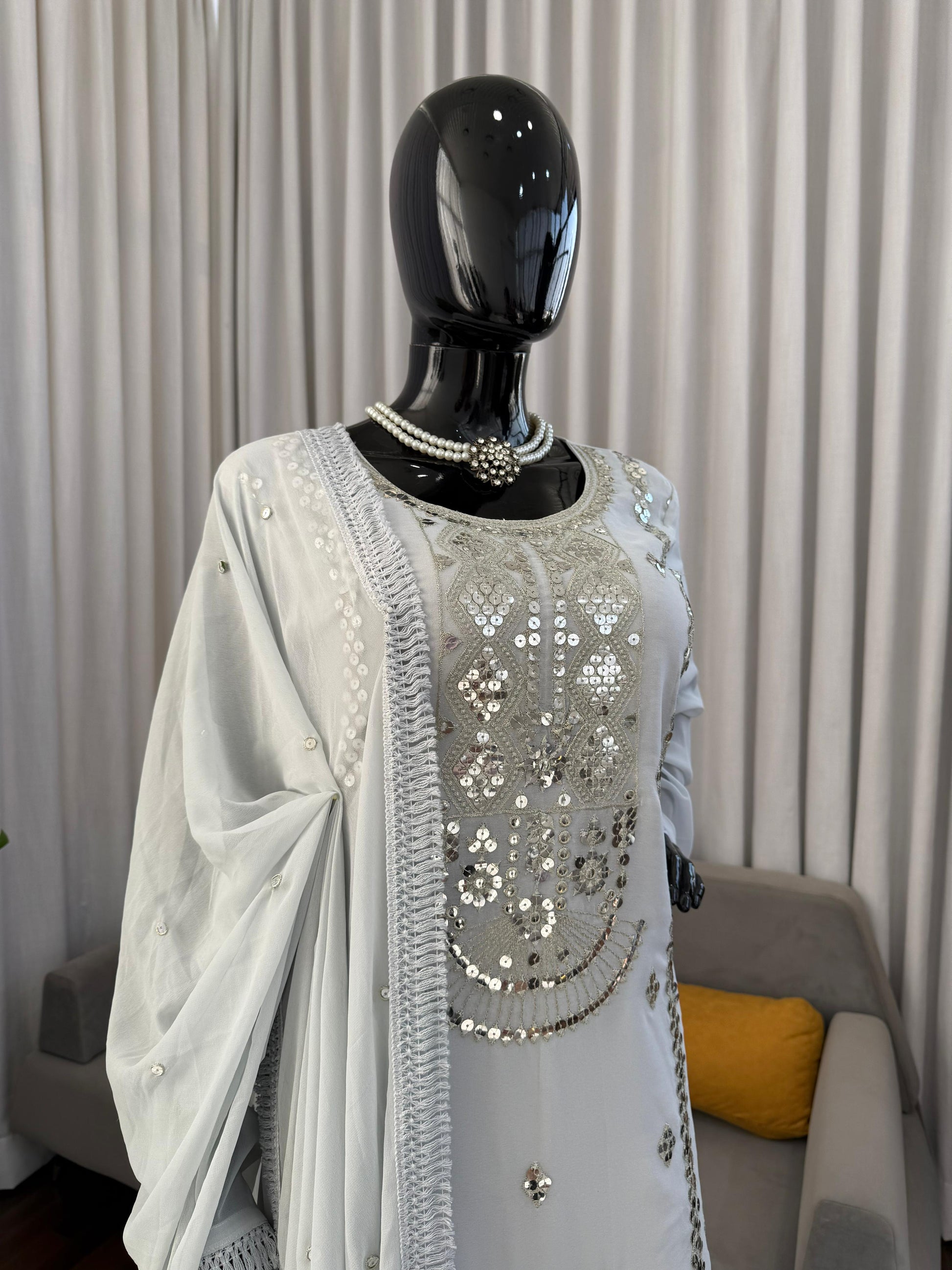 Designer Sharara Set – Elegant Ethnic Wear ✨