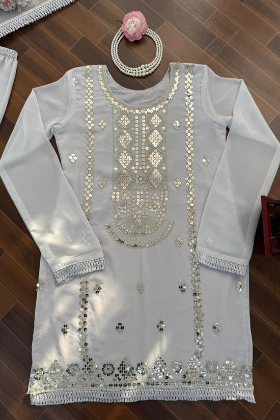 Designer Sharara Set – Elegant Ethnic Wear ✨