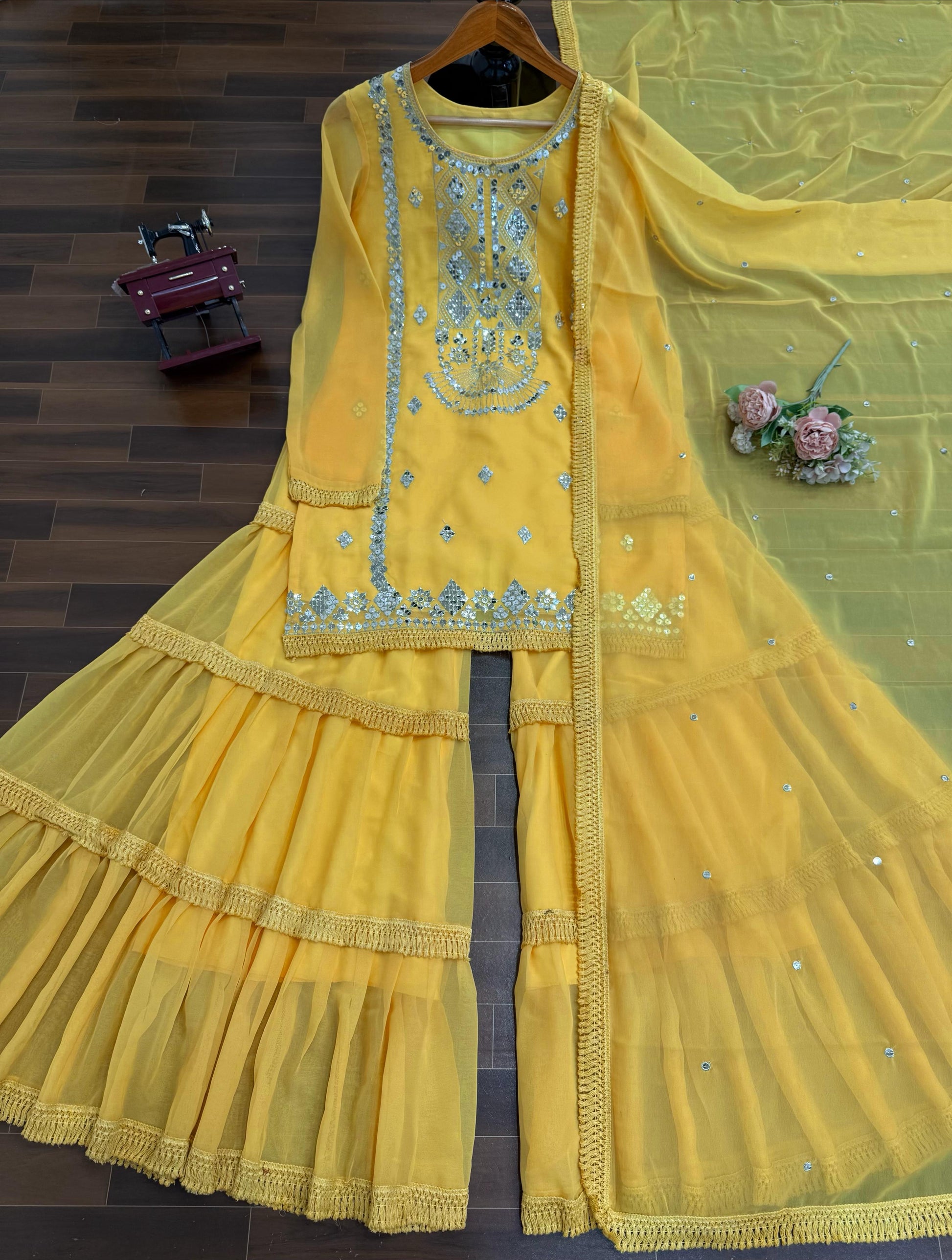 Designer Sharara Set – Elegant Ethnic Wear ✨