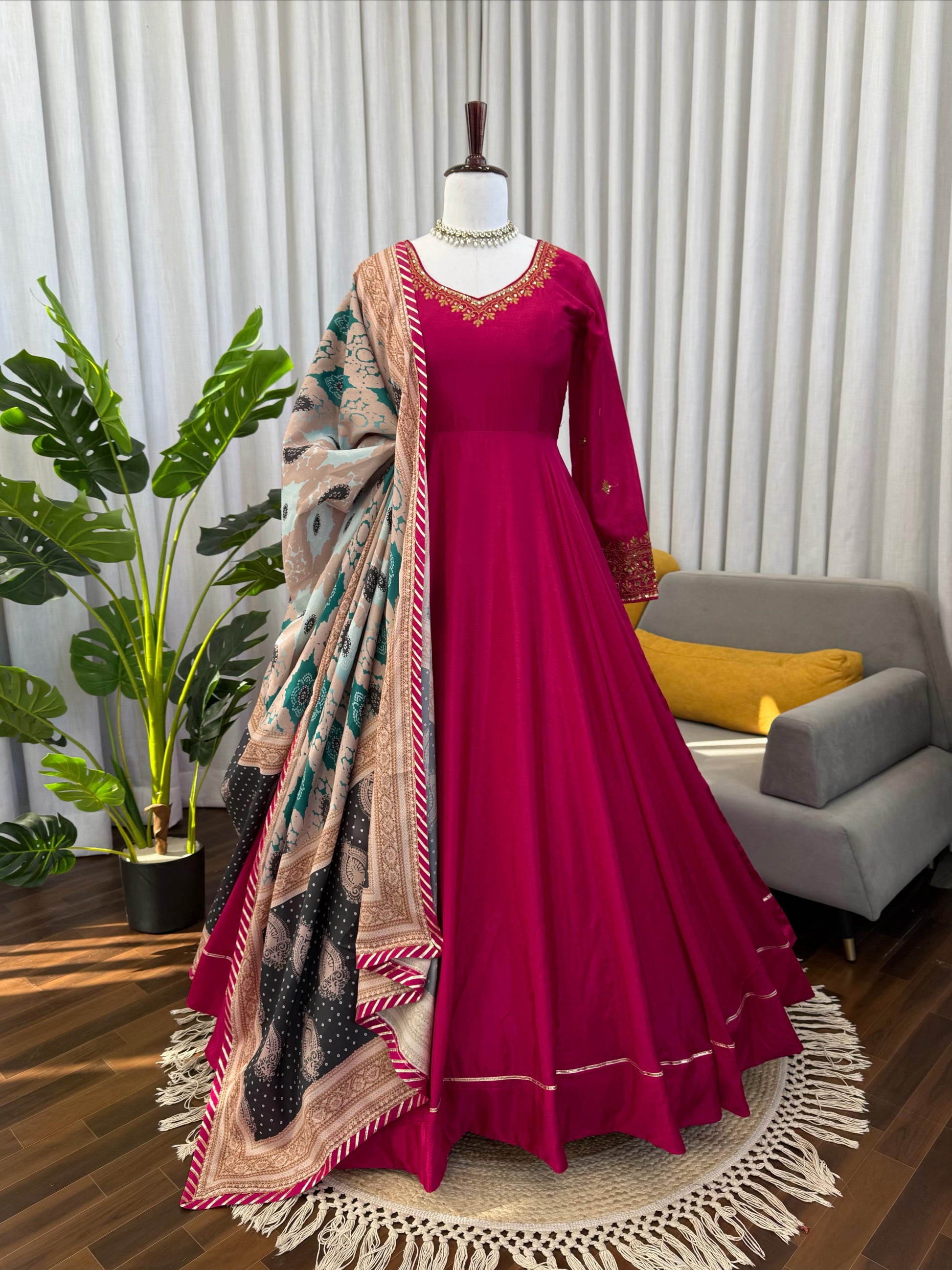 Designer Gown Set – Elegant Ethnic Wear