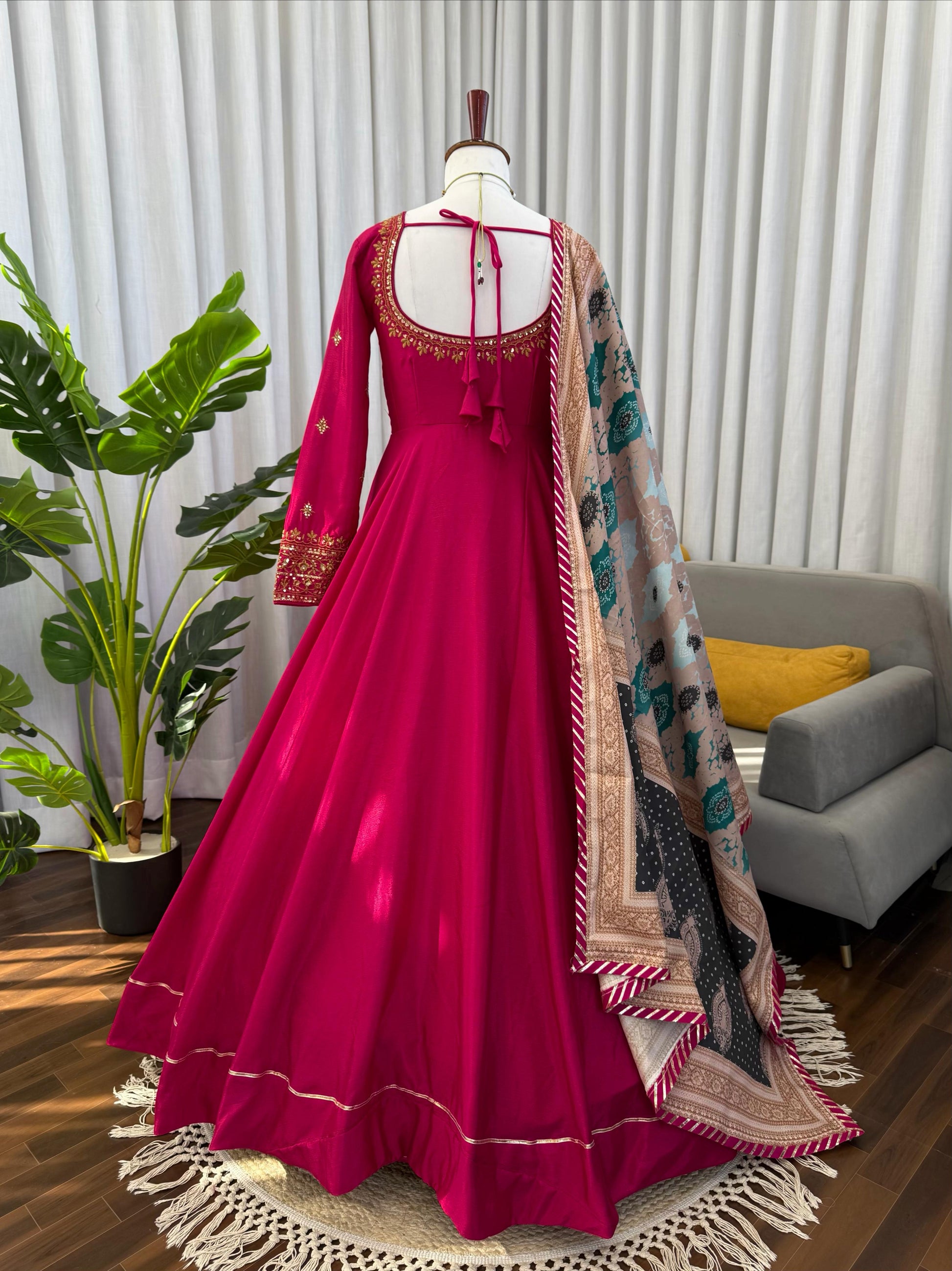 Designer Gown Set – Elegant Ethnic Wear