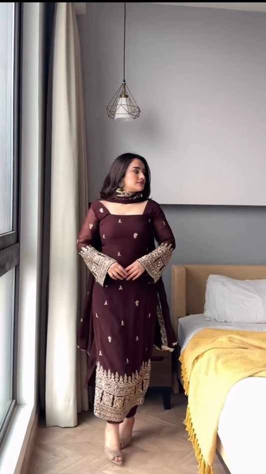 ✨ Designer Suit & Pent Set – Elegant Ethnic Wear ✨