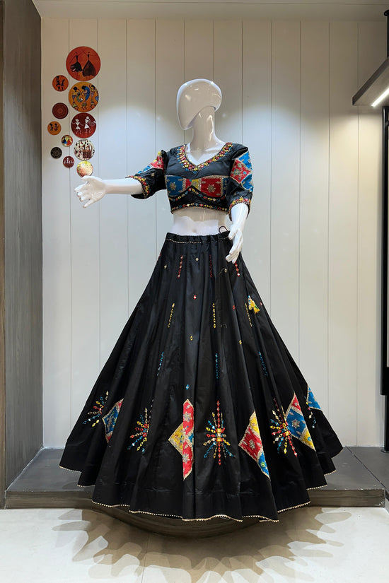 NAVRATRI  SPECIAL LEHENGA CHOLI  BEST QUALITY