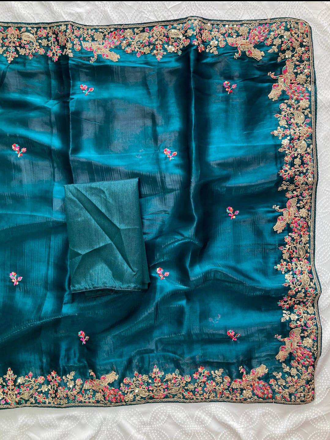 womens  party wear weeding wear rich look saree