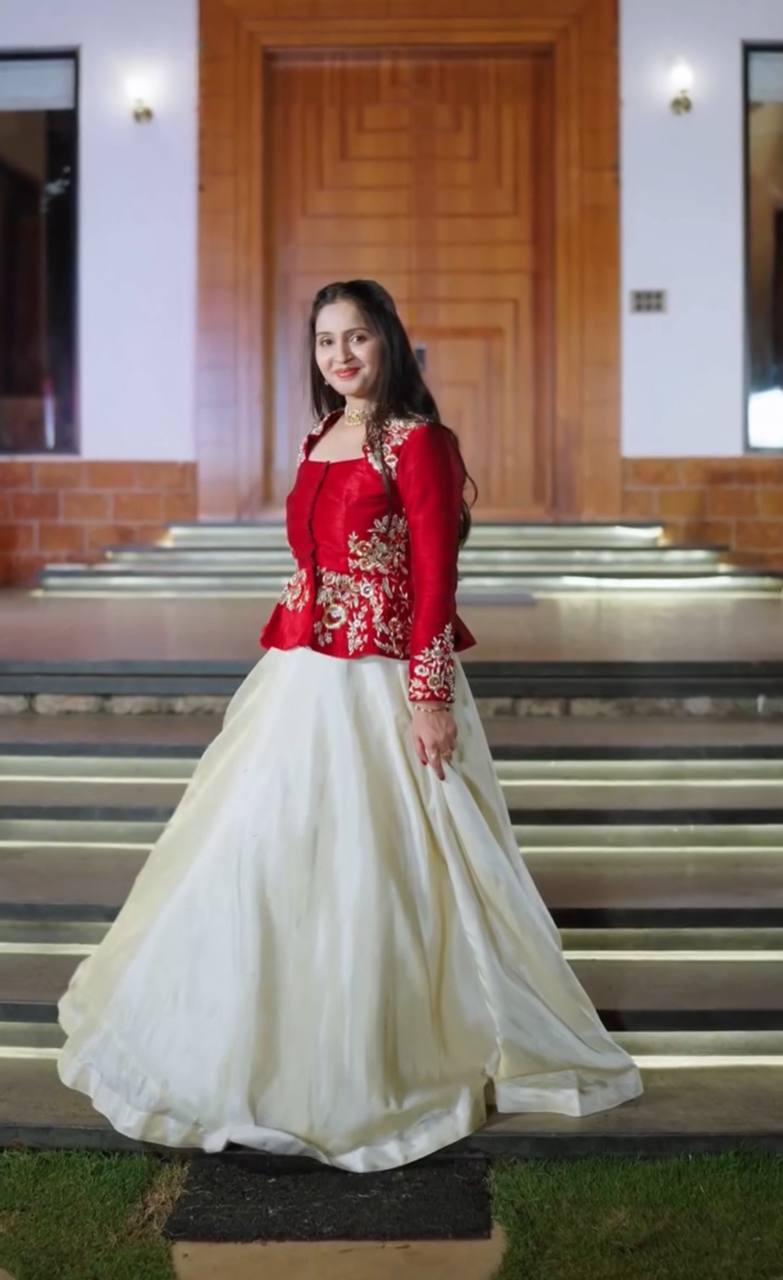 New Traditional  Lehenga Blouse Full Stitch Party Wear Dress