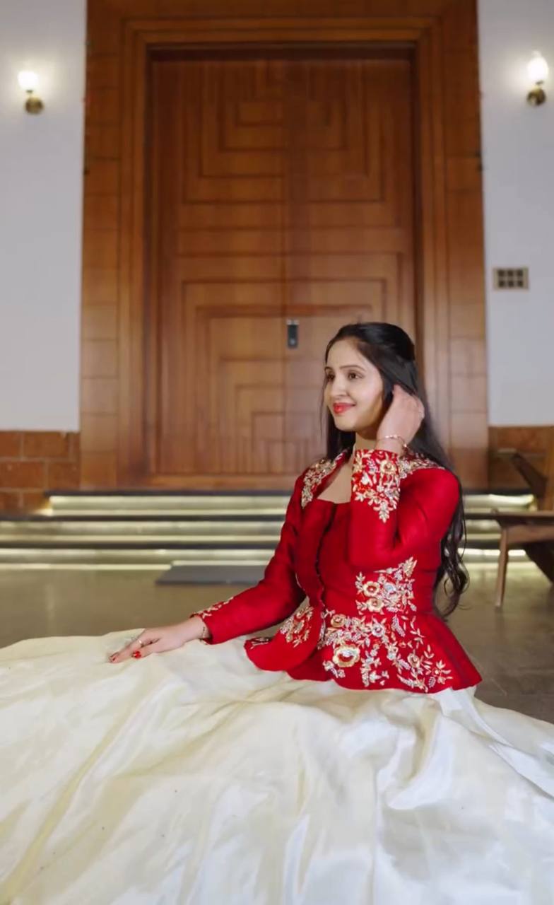 New Traditional  Lehenga Blouse Full Stitch Party Wear Dress