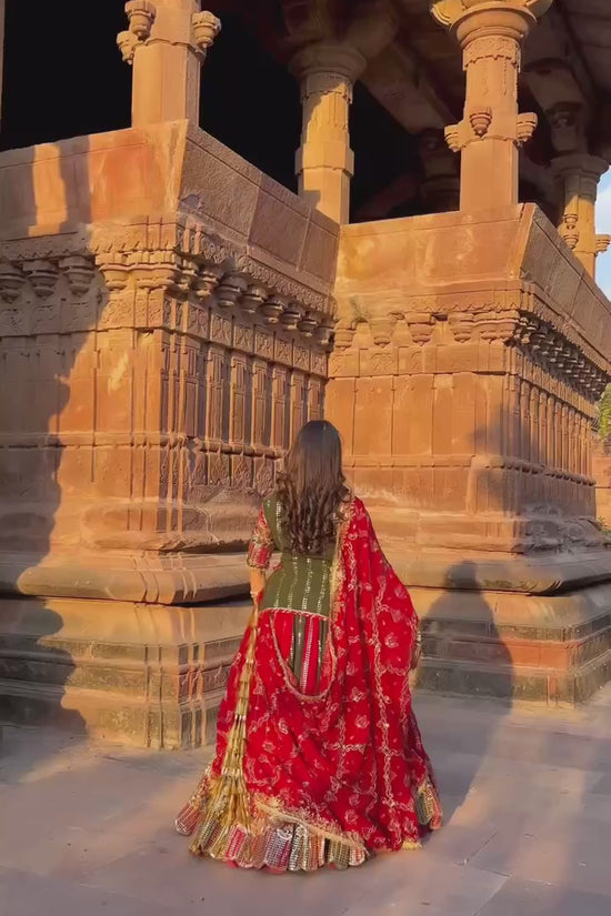 Launching Darbari Poshak 👗