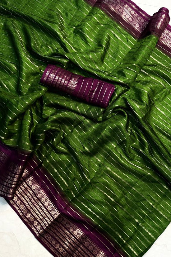 Elegant Green and Maroon Handloom Type  Saree with Intricate Elephant and Floral Border Design