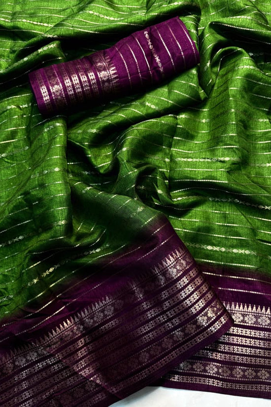 Elegant Green and Maroon Handloom Type  Saree with Intricate Elephant and Floral Border Design